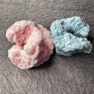 Scrunchies - Bernat Blanket Yarn